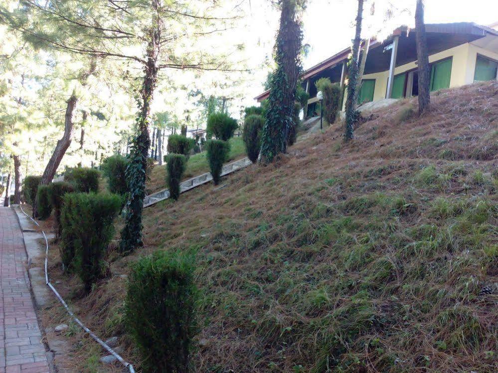 Chinar Family Resort Bhurban Exteriér fotografie