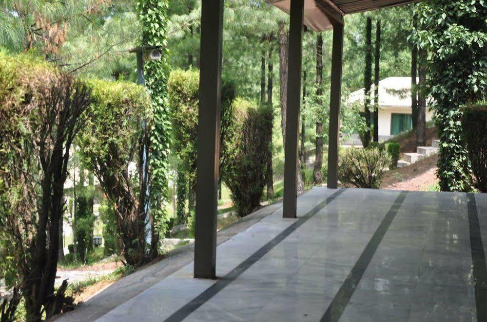 Chinar Family Resort Bhurban Exteriér fotografie